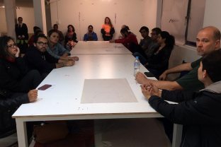 Cuerpo Suspendido - Taller de Performance